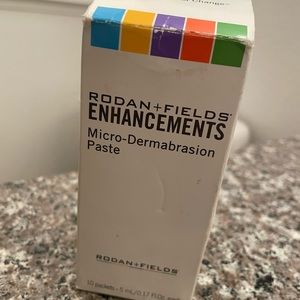 Rodan and Fields microdermabrasion packets